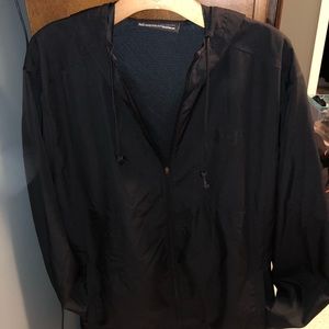 UNDER ARMOUR RAINCOAT